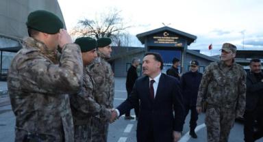 Vali Çiçek, Özel Harekat ve Şehit Aileleriyle İftarda Buluştu