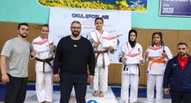 Aksaray’dan Kayseri'ye İki Madalya