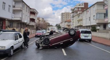 Kayseri'de Feci Kaza: Park Halindeki Araca Çarpıp Devrildi