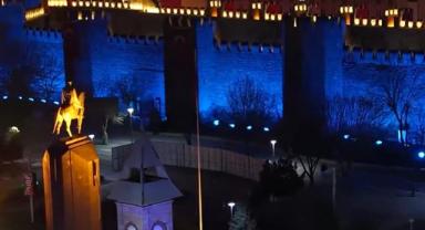 Kayseri Maviye Büründü: Otizm İçin Farkındalık Mesajı