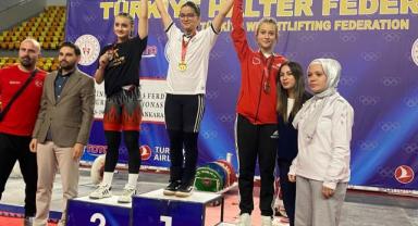 Kayserili 2 Sporcudan Halterde Önemli Başarı