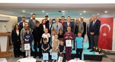 Kitap Tutkunları Talas’ta Sahneye Çıktı