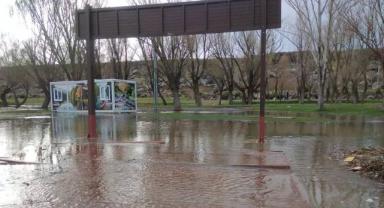 Tomarza’da Doğa Alarm Verdi: Irmakta Su Seviyesi Yükseldi