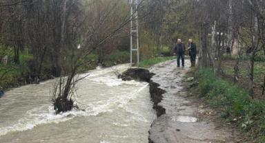 Yahyalı’da Sel Hayatı Durdurdu, Mahalleler Zarar Gördü