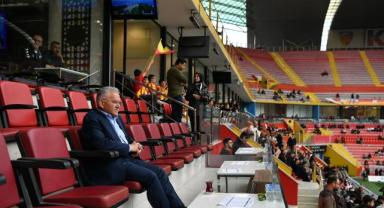 Büyükkılıç Kayserispor-Konyaspor Maçını Tek Başına İzledi