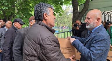 Kocasinan'da Eş Zamanlı Fide Dağıtımı Gerçekleştirildi