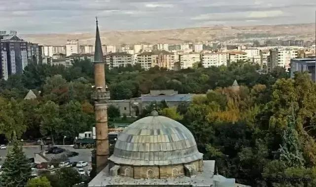 Haftanın Cuma Hutbesi