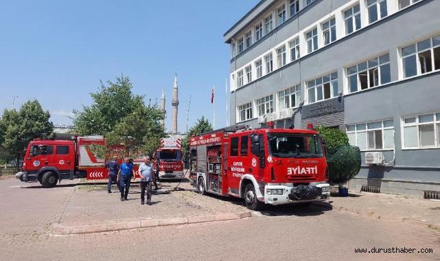 Kayseri'de Kocasinan Kaymakamlığı'nda Yangın Paniği