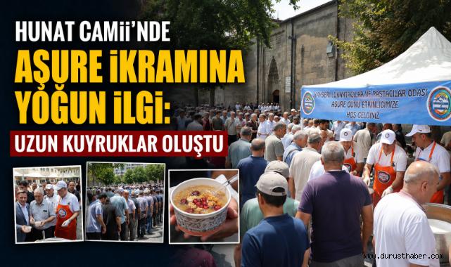 Hunat Camii'nde Aşure İkramına Yoğun İlgi: Uzun Kuyruklar Oluştu