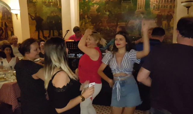 Kayseri Geceleri Beklerken... Karşımıza Yunan Gecesi Çıktı!